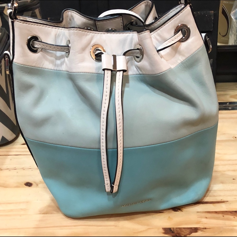 Michael Kors drawstring shoulder crossbody bag